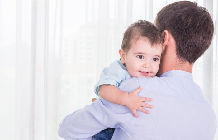 Père et son bébé