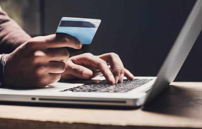 Arnaques financières