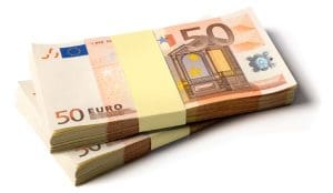 Liasses de billets de 50 €